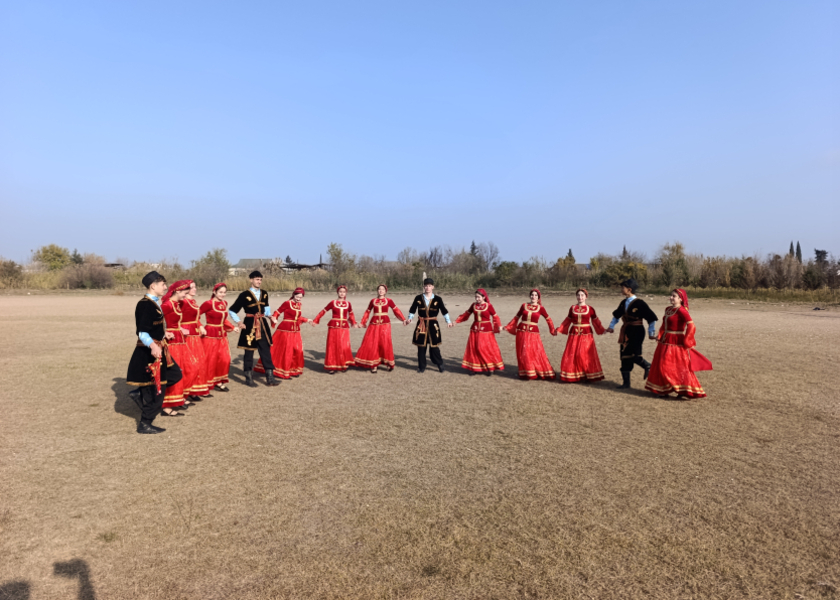  “Adıgün” Folklor kollektivi ənənəni gələcəyə daşıyır